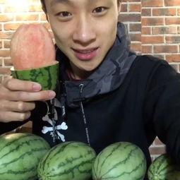 吃瓜视频的头像,揭秘吃瓜视频的个性头像魅力